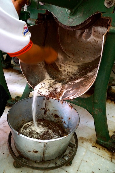 Chocolate Tradition in Oaxaca DSC06733 copy